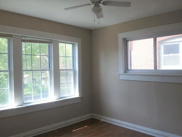 4211 Swan Ave #2 — Photo 2