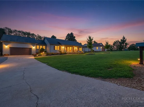40 Candlewick Cove, Taylorsville, NC 28681