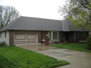 17808 E Dakota Dr, Independence, MO 64056