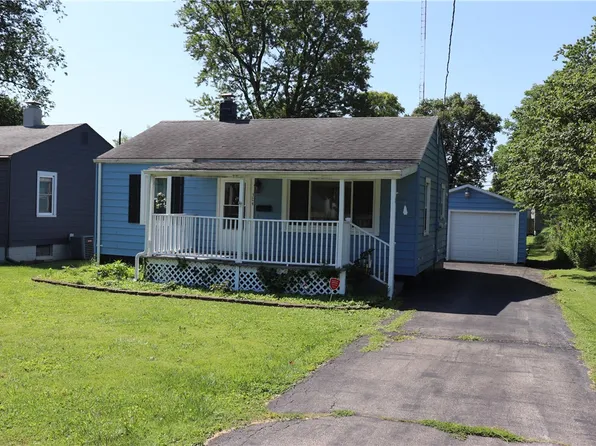 304 E Roselawn St, Danville, IL 61832