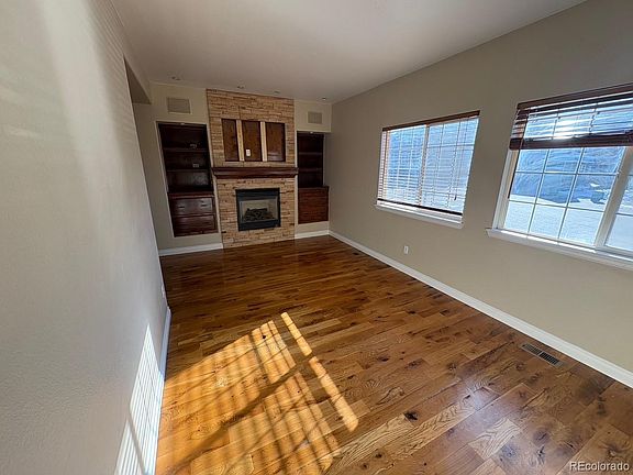 3rd image of 2667 Live Oak Court
