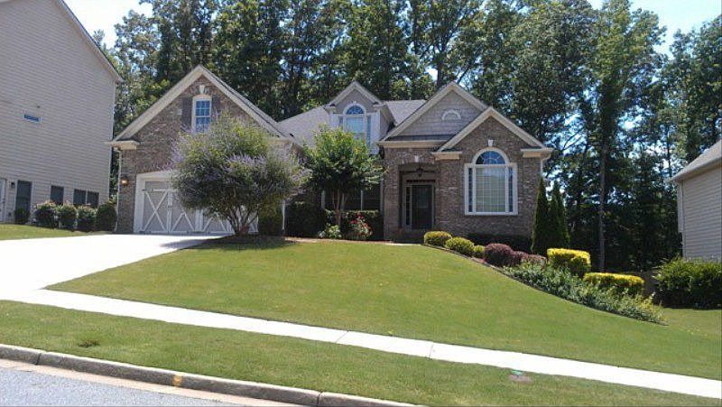 http://www.propertyboss.net/CustomerImages/EXCALIBR_92531/media/Properties/4897%20Shellnut%20Path%20