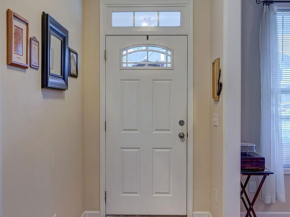 3rd image of 6533 Fawn Settle Drive