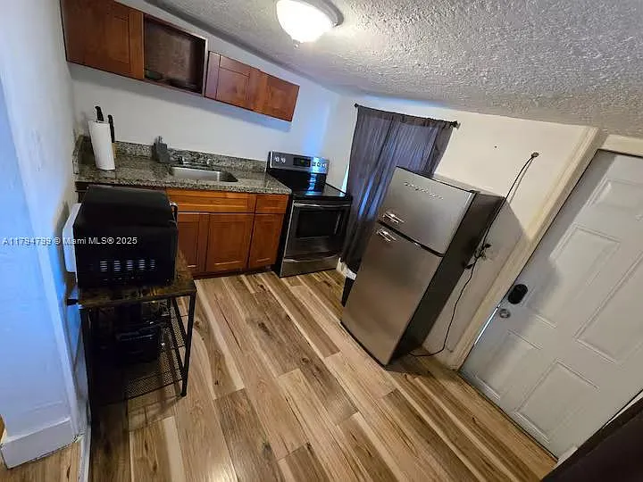 7638 N Miami Ave #8 — Photo 3