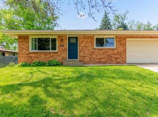 2518 37th Ave NE, Minneapolis, MN 55421