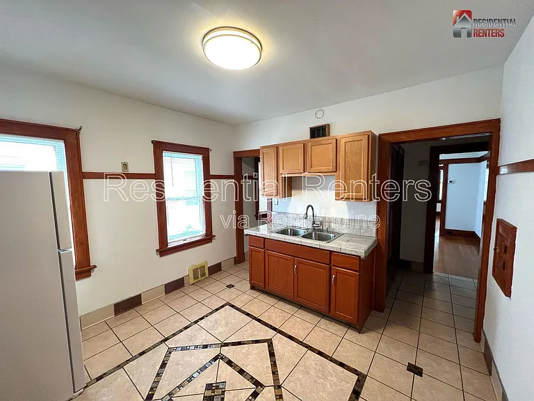 2728 N 47th St — Photo 2