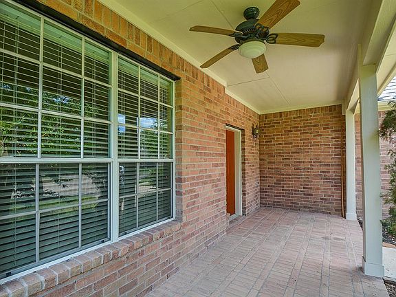 4th image of 8110 High Terrace Dr