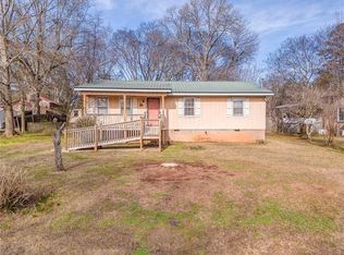 42 E Georgia Ave, Emerson, GA 30137