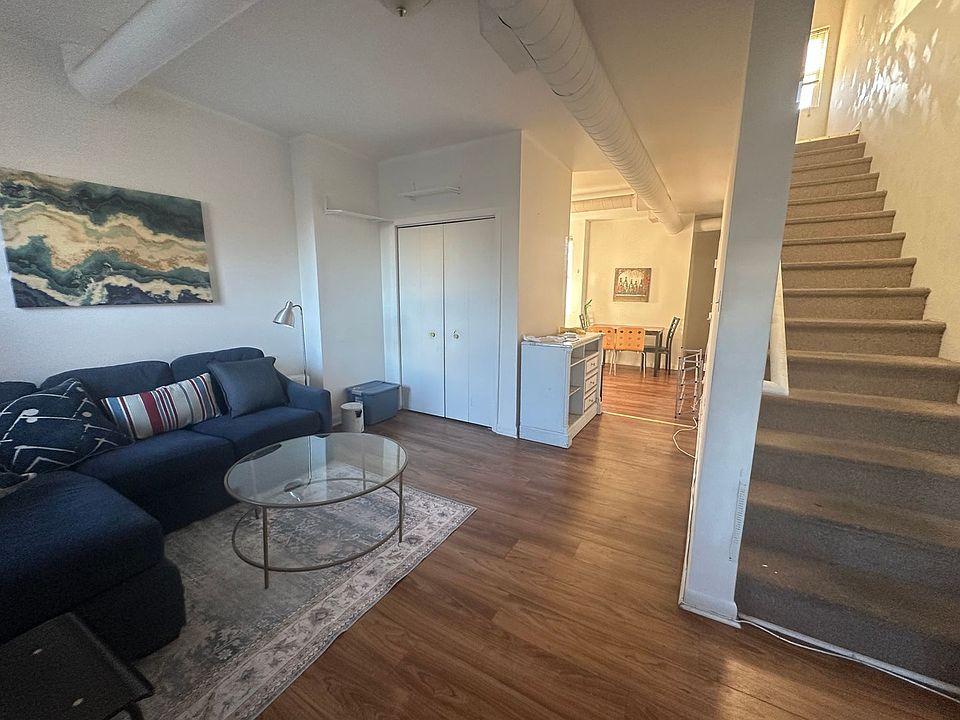 1st image of 338 N 41st St Floor 2