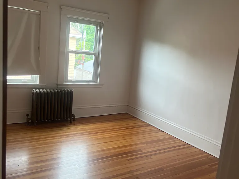 29 Mount Vernon St — Photo 3