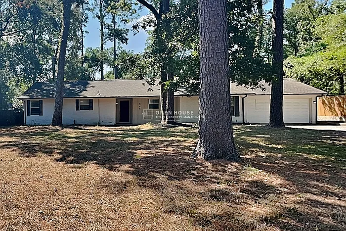 3 bed, 3.0 bath, 2204 sqft, $2,140 — Photo 1