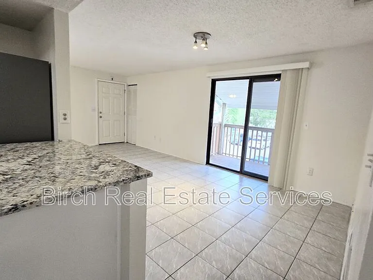 133 Sabal Ct #H — Photo 11