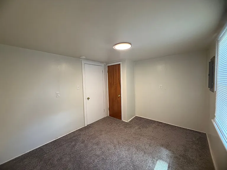 1208 S Coolwell Rd — Photo 14