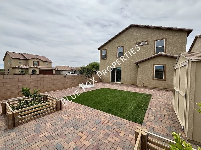 8518 W Pelican Pl — Photo 32
