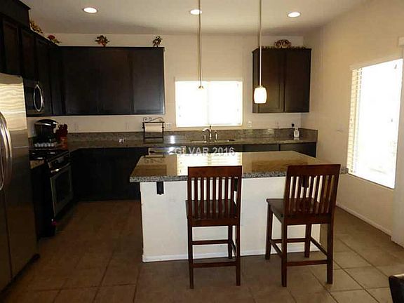 4th image of 10535 Snow Lake St