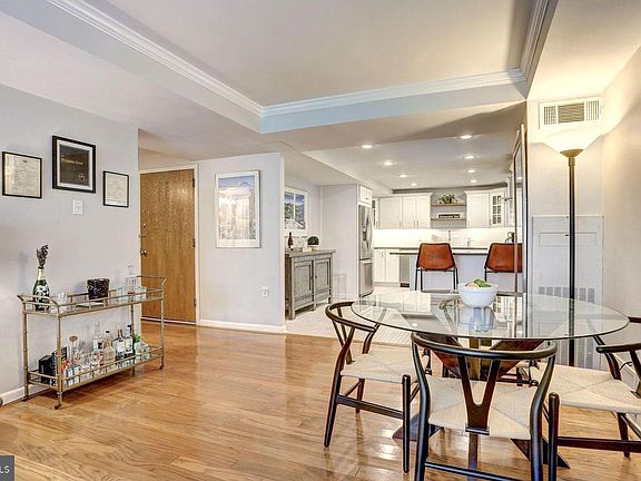 4th image of 2123 California St NW APT A5