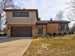 167 S Cedar St, Palatine, IL 60067