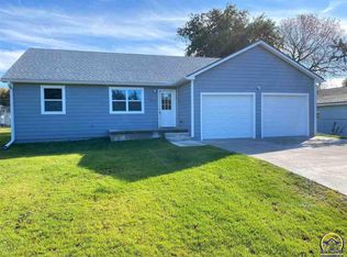 310 S Congress St, Emporia, KS 66801
