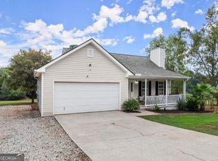 1323 Crestview Rd, Winder, GA 30680