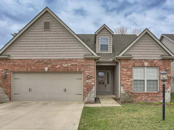 1909 Quail Run Dr, Mahomet, IL 61853
