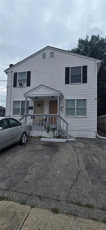 2 bed, 1000 sqft, $2,000 — Photo 1