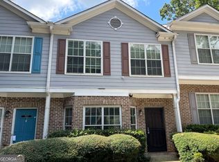 2504 Walden Lake Dr, Decatur, GA 30035