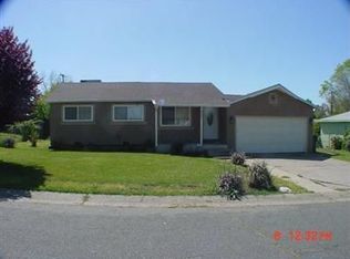 9174 Crown St, Orangevale, CA 95662
