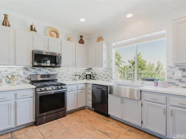 741 Camino Real Ave, Palmdale, CA 93551