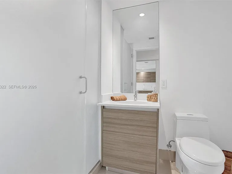 121 NE 34th St #2305 — Photo 31