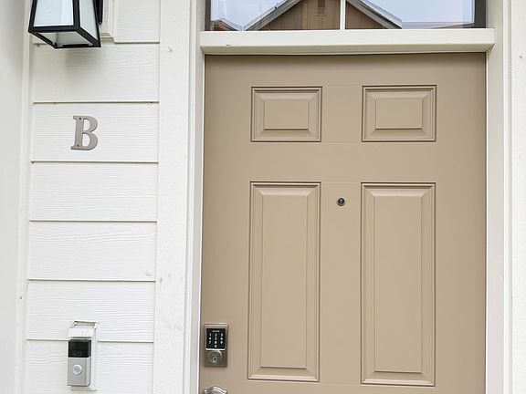 2nd image of 12012 NE 193rd Ln Unit B