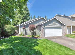 15369 SW Roundtree Dr, Portland, OR 97223