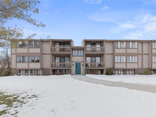 325 Ridge Point Cir #21, Bridgeville, PA 15017