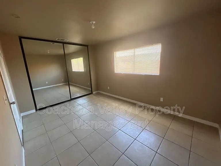 32934 Rancho Vista Dr #4 — Photo 20