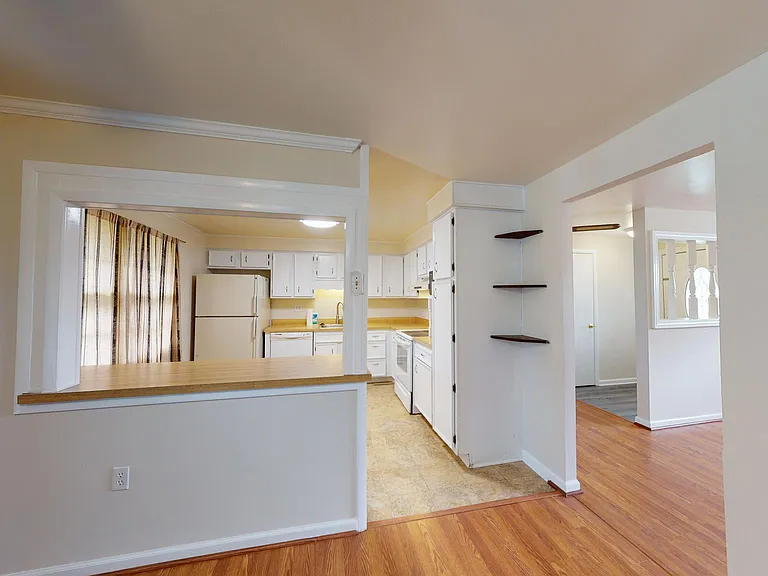 6103 Ronna Cir — Photo 10