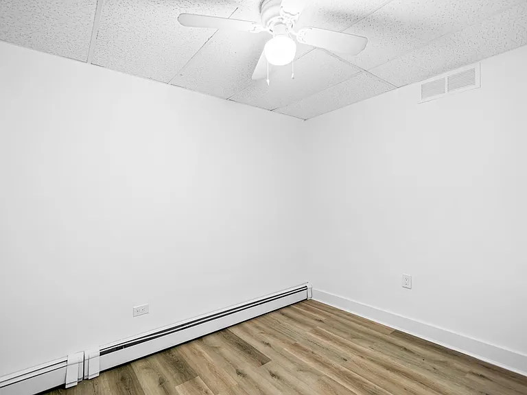 104 Jefferson St #1 — Photo 8