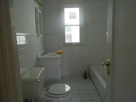 Rented by D Cherry Real Estate Associates LLC | media 11