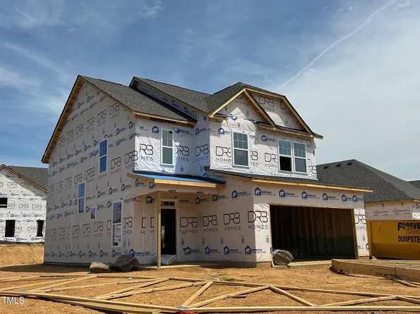 1049 Channel Drop Loop, Zebulon, NC 27597