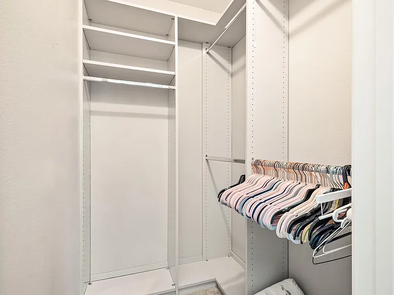 7703 Cloudberry Cir — Photo 16