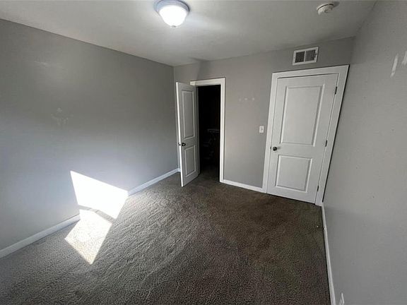 4th image of 4532 Broadway Blvd #3N