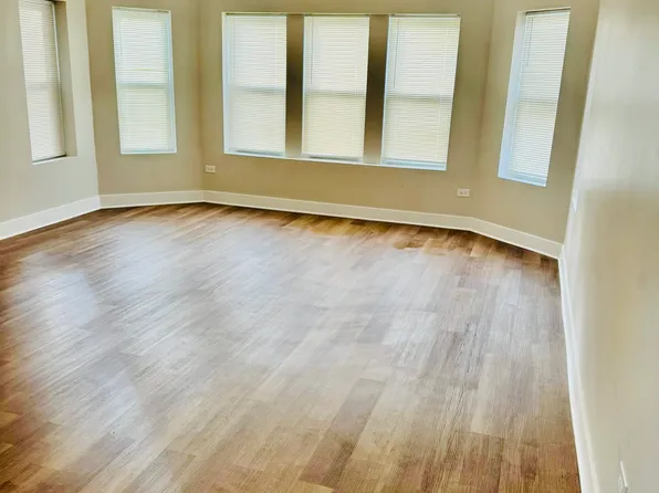 7749 S Constance Ave APT 3, Chicago, IL 60649