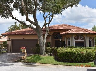 11510 SW 10th Ct, Pembroke Pines, FL 33025