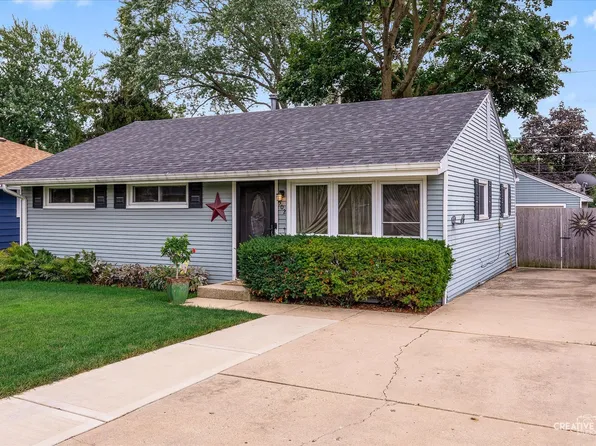 502 Union Ave, Saint Charles, IL 60174