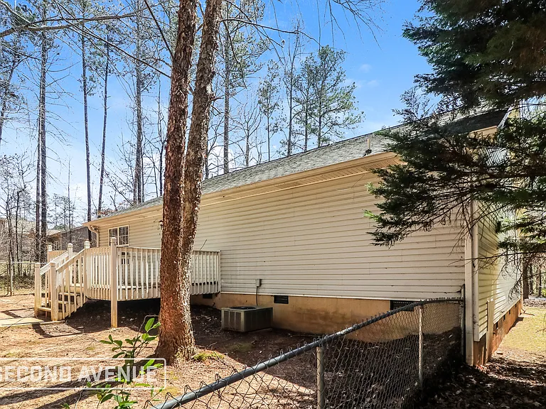 273 Patriot Dr — Photo 21
