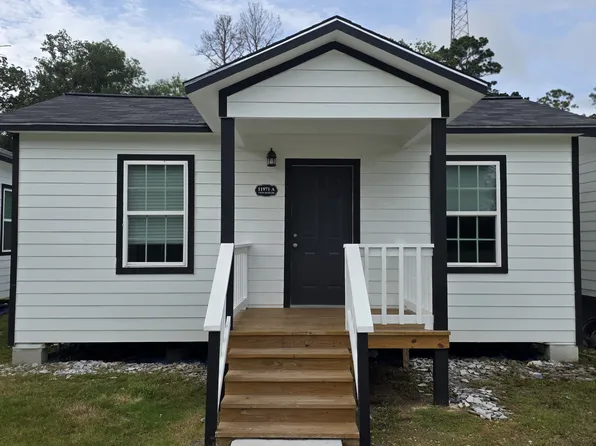 11971 Twin Deer Rd, Conroe, TX 77385