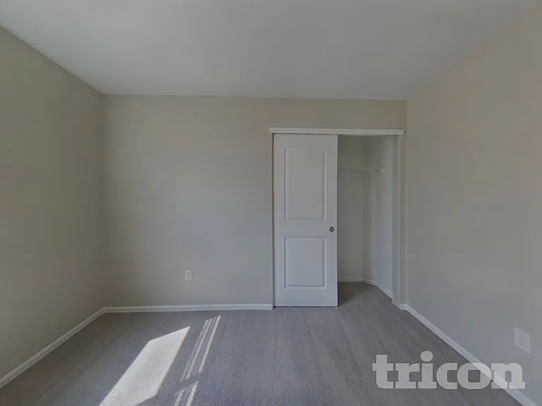 2113 74th Avenue Ct — Photo 11