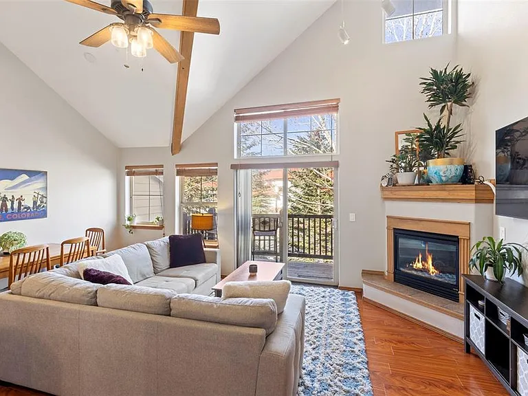 700 Lakepoint Dr #A10 — Photo 2