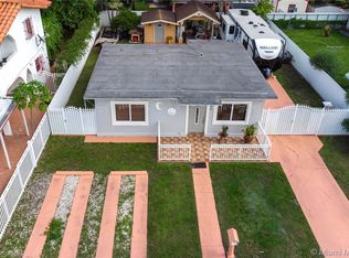 650 E 16th Pl, Hialeah, FL 33010