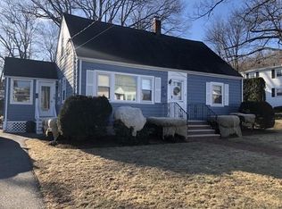 5 Lexington St, Stoneham, MA 02180