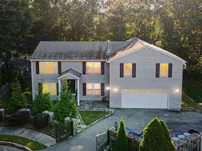 73 Carrs Ln, Warwick, RI, 02886