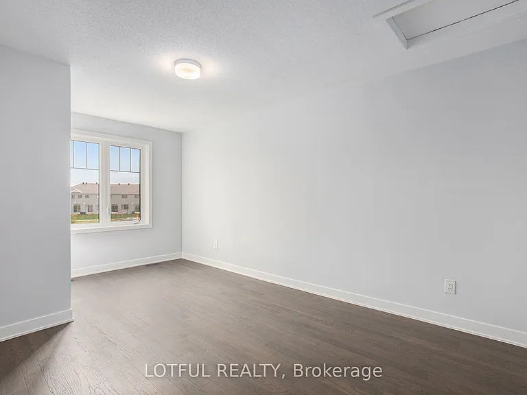 2104 Winsome Ter — Photo 15